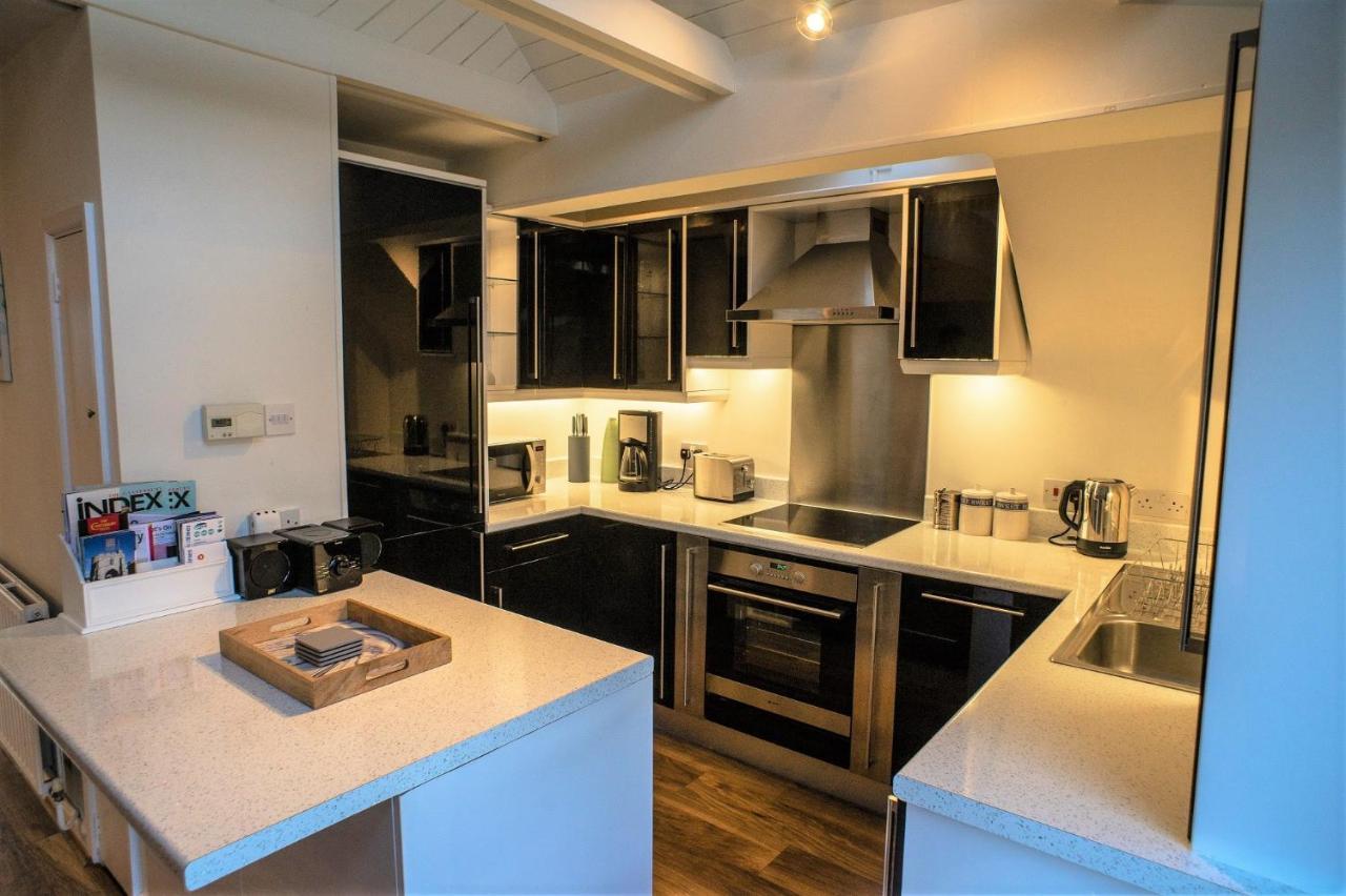 The Penthouse Canterbury - Cathedral View Bagian luar foto